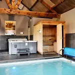 Durbuy Luxe With Pool Villa