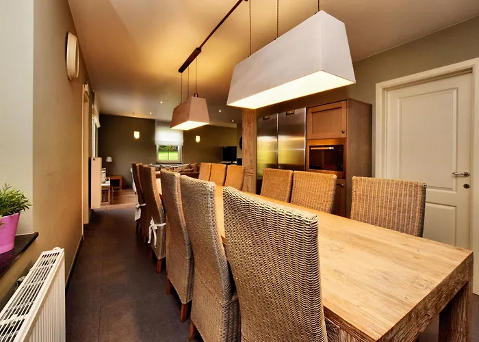 Willa Durbuy Luxe With Pool *