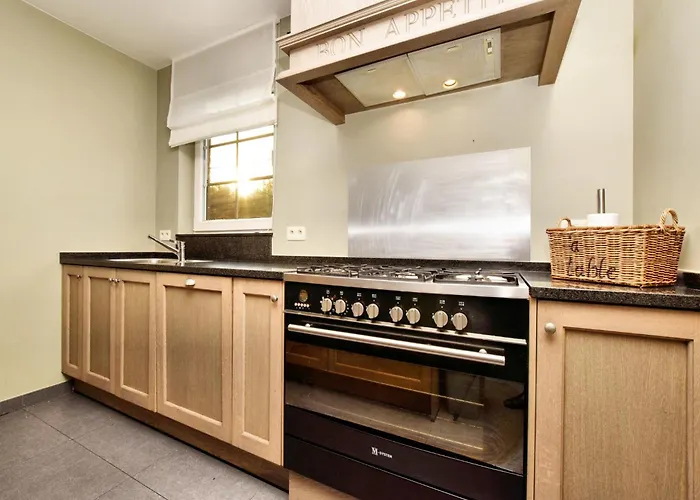 Durbuy Luxe With Pool Willa *