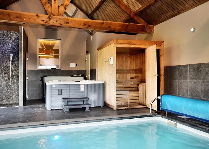 Durbuy Luxe With Pool Willa